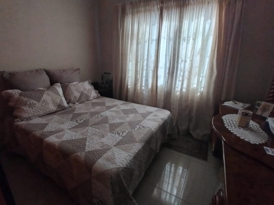 3 Bedroom Property for Sale in Waterval East North West